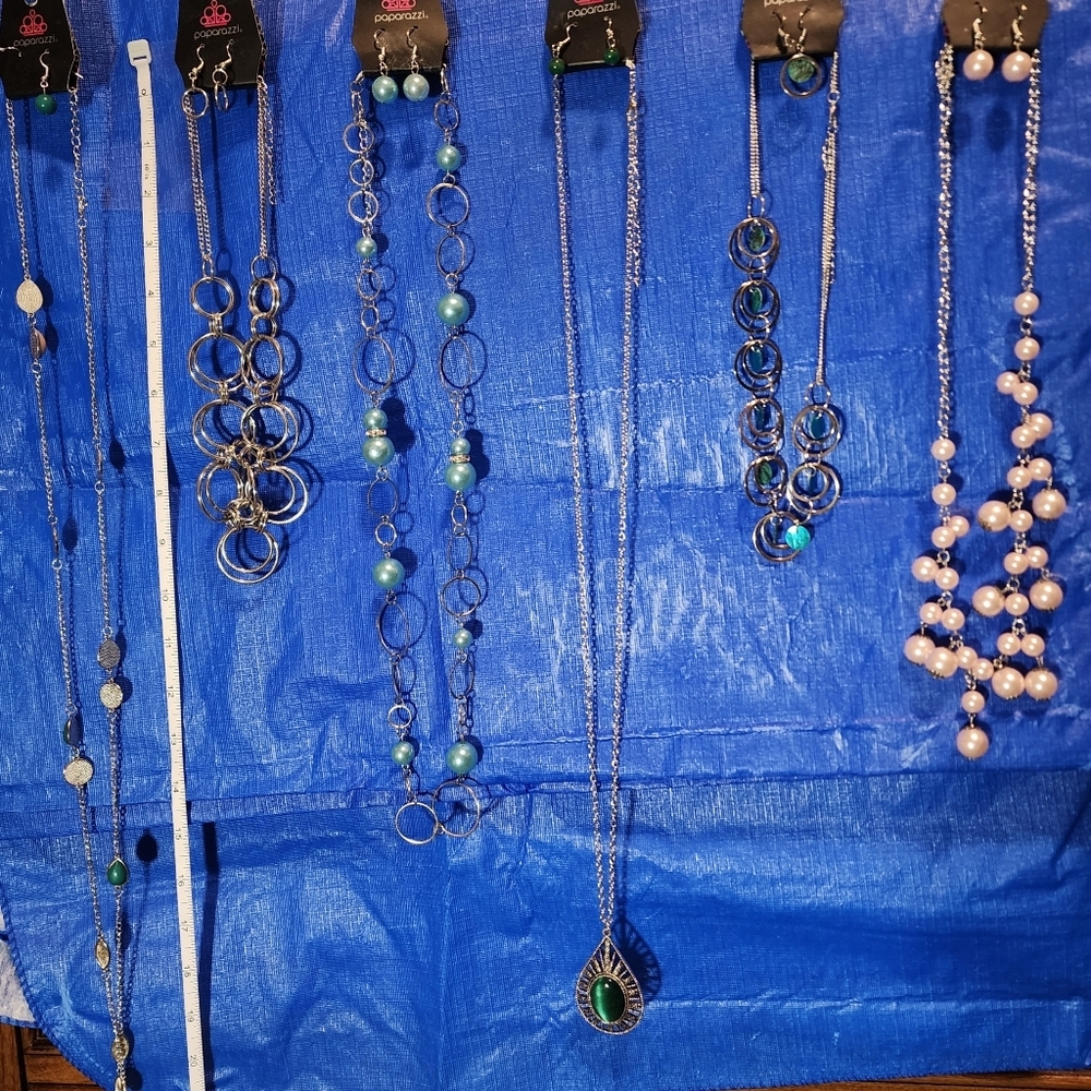 Bundle Paparazzi - NWT Necklace And Earrings Sets